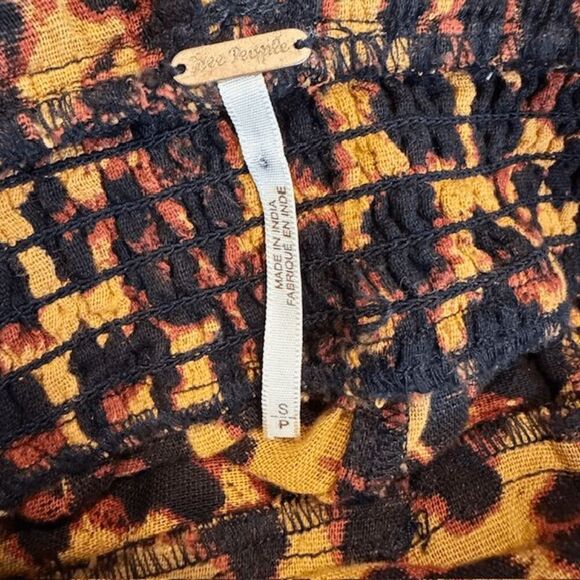 Free People Crescent Shaped Romper Leopard Print Deep V-Neck Tie Back Size Small - Picture 7 of 12